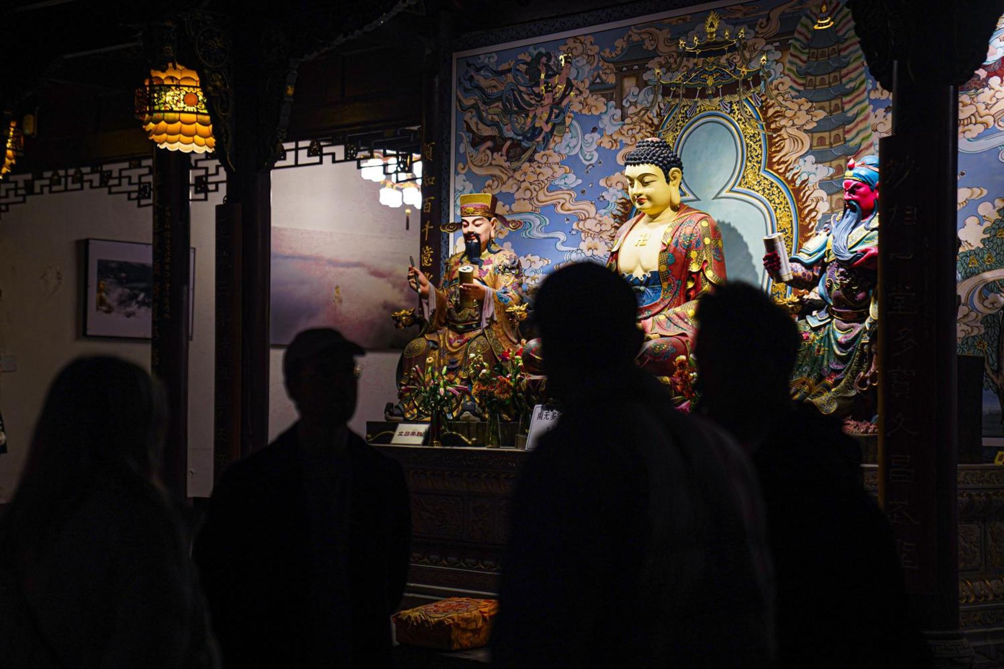 Chengdu Mix Hostel Courtyard Poshpacker Εξωτερικό φωτογραφία