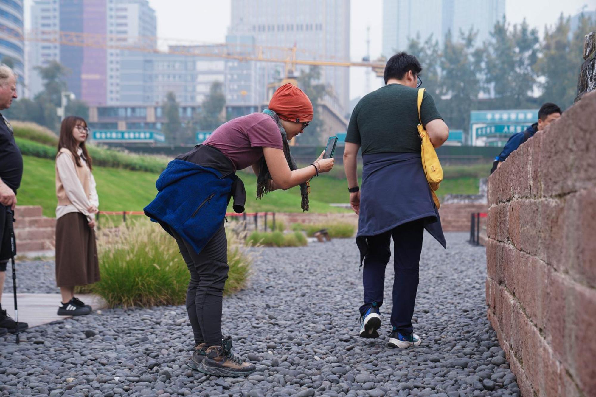 Chengdu Mix Hostel Courtyard Poshpacker Εξωτερικό φωτογραφία